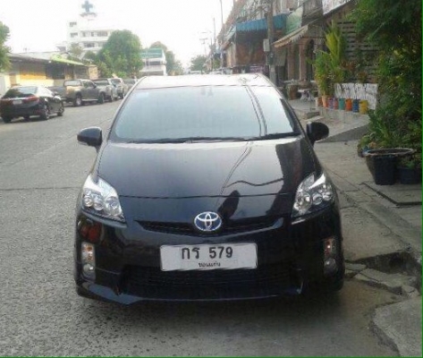 ขาย TOYOTA PRIUS TRD ตัวท็อป แบตเพิ่งเปลี่ยน รับประกัน5ปี เข้าศูนย์ตลอด ป.1 รถบ้าน