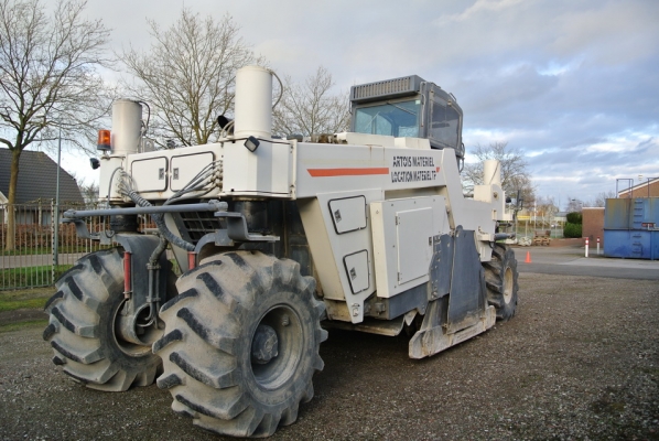 รถขูดไสถนน Milling Machine