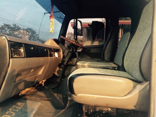 ขายรถบรรทุก Hino 1J FM1JNKA เครื่องเดิม 210 แรง ปี 45 กระบะดัมพ์สามมิตร ทะเบียนพร้อม