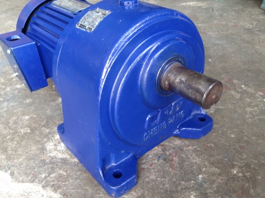ขายมอเตอร์เกียร์ CPG 1HP. 380V made in Taiwan อัตราทด 1:60 เพลาออกประมาณ 24 รอบต่อนาที สภาพดี พร้อมใช้งาน