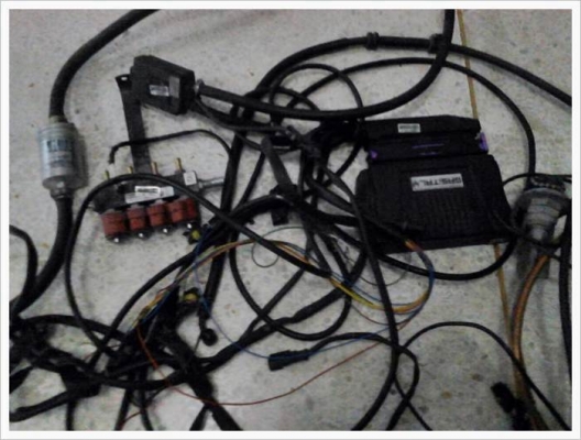 ขายด่วน!!!..ชุดแก๊สหัวฉีดITALYอุปกรณ์ครบถังมัลติวาวล์พร้อมยกติดตั้งได้เลย ราคาเพียง 3,900 บาท(ต่อรองราคาได้อยากได้เท่าไหร่ว่ามา..คนขายใจดีคร๊าปป)