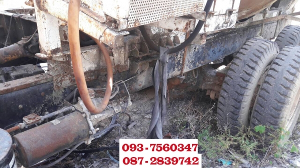 ขายรถโม่ปูน 10 ล้อ 2 เพลา NISSAN