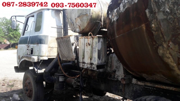 ขายรถโม่ปูน 10 ล้อ 2 เพลา NISSAN