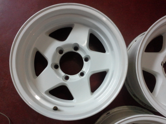 ขายแม็ก Lenso vs2ขนาด 16&times;8 สีขาว -25 เดิมๆครับ
