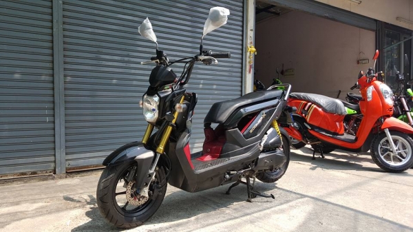 ขออนุญาติขาย HONDA ZOOMER-X 110i รุ่น TOP COMBI BRAKE วิ่ง 8,xxx KM