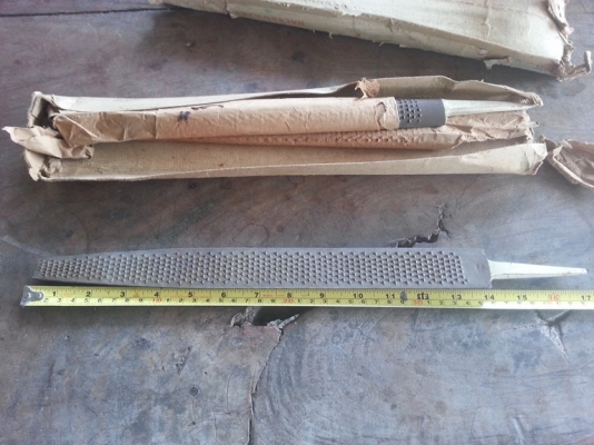 ขายตะไบบุ้งท้องปลิงรัสเซีย Made in USSR. งานใหม่เก่าเก็บขนาด14" ขายตะไบบุ้งท้องปลิงรัสเซีย Made in USSR. งานใหม่เก่าเก็บขนาด14"