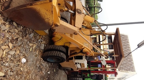 รถตักเล็ก SD10-3 KOMATSU  PALODER ดีเซล ยางตัน