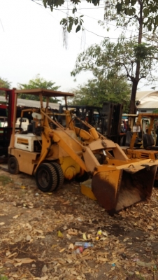 รถตักเล็ก SD10-3 KOMATSU  PALODER ดีเซล ยางตัน