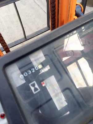 -:-*&bull;*ข า ย ร ถ ย ก นำ เ ข้ า*&bull;*-:-TOYOTA 5FD30 เครื่องดีเซล เสา4.5เมตร สนใจติดต่อ 083-062-0223(ปอนด์)