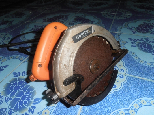 เลื่อยวงเดือน MAKTEC 7 นิ้ว MT580