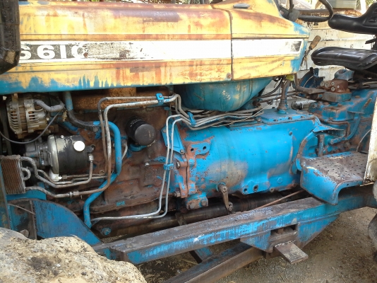 ขายฟอดร์สองเพา 6610คาราโร่ดันหน้าหางสามเอกสารซื้อขายจากพานแทรกเตอร์