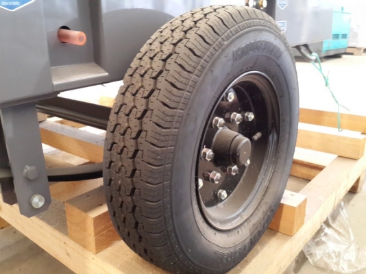 ขายเครื่อมปั๊มลมมือหนึ่งแบบล้อ ยี่ห้อ DENYO รุ่น DIS180SS2 รับประกันสินค้า 1 ปีเต็ม