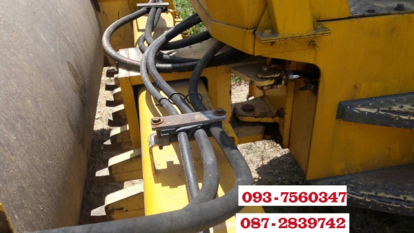 ขายรถบดถนน สั่นสะเทือน 2 เพลา / 2 เปลือก BOMAG BW 212D-2