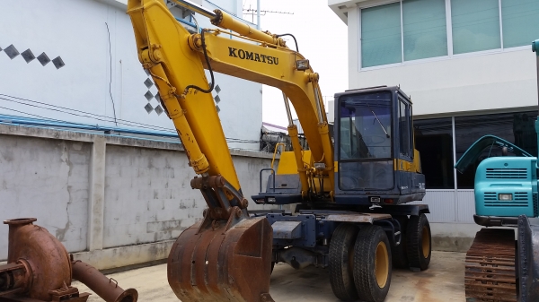 ขายเครื่องจักรกลหนัก