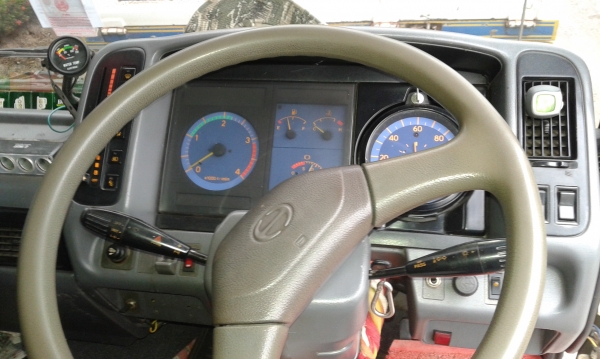 ขาย6ล้อดั้มเกษตร กะบะเนียม เครื่อง140เทอร์โบ อินเตอร์ 6เกียเดินหน้า เบรคจิฟฟี่