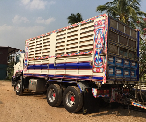 ขายรถพ่วง22ล้อ ISUZU DECA 360 ปี 57 ดั้มเหล็กคอกเกษตร สภาพเดิม สวย ยางเต็ม ไมล์ 120,xxx กม. ขายรถพ่วง22ล้อ ISUZU DECA 360 ปี 57 ดั้มเหล็กคอกเกษตร สภาพเดิม สวย ยางเต็ม ไมล์ 120,xxx กม.