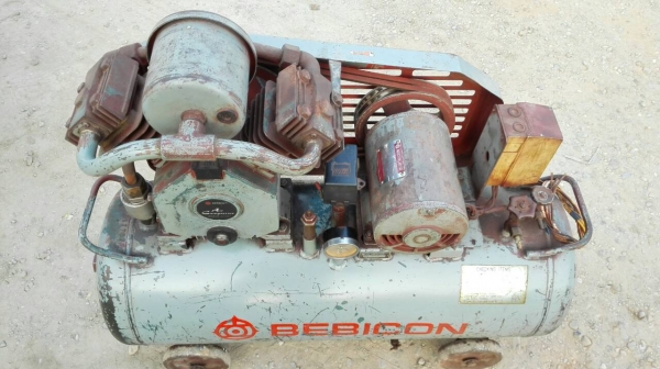 Sell> ปั้มลม HITACHI BEBICON 2 HP. 380V. ถัง 150 ลิตร. Made in JAPAN เดิมทุกส่วนแน่นทุกจุดมาเทสได้!!