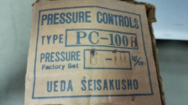 Sell> เพรสเชอร์คอนโทรล (PRESSURE CONTROLS) UEDA SEISAKUSHO Made in Japan ของใหม่ 100\% นอนกล่อง!!
