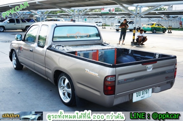 2004 TOYOTA HILUX TIGER 2.5 E X-TRA CAB D4D