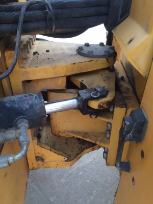 ถึงไทยแล้วครับ DYNAPAC CC522 12ตัน ปี1999 นำเข้าUSA ถึงไทยแล้วครับ DYNAPAC CC522 12ตัน ปี1999 นำเข้าUSA