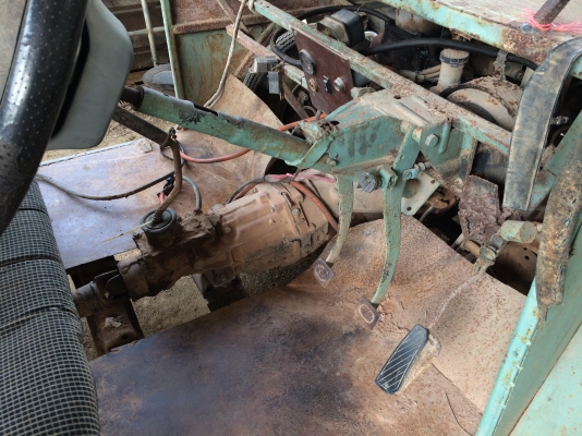 รถอีแต๋น ดั๊ม เครื่องเกียร์ บิ๊กเอ็ม พร้อมใช้งาน รถอีแต๋น ดั๊ม เครื่องเกียร์ บิ๊กเอ็ม พร้อมใช้งาน