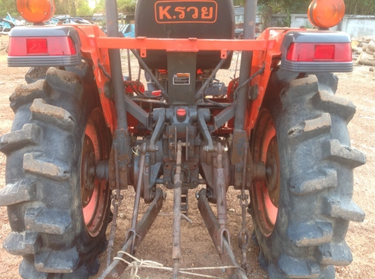 แทรกเตอร์คูโบต้า 3408 โฟวิลสภาพดีมากเดิมๆพร้อมใช้งานมีโรตารี่ให้ด้วย แทรกเตอร์คูโบต้า 3408 โฟวิลสภาพดีมากเดิมๆพร้อมใช้งานมีโรตารี่ให้ด้วย