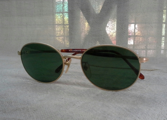 แว่นตาคลาสสิคแบรนด์เก่าแก่เมืองผู้ดี  CAMBRIDGE made in Japan