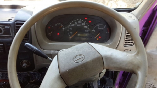 รถบรรทุก 6 ล้อ บรรทุกน้ำ ยี่ห้อ HINO ปีจดทะเบียน 2547 121 แรงม้า