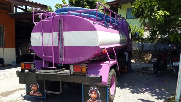 รถบรรทุก 6 ล้อ บรรทุกน้ำ ยี่ห้อ HINO ปีจดทะเบียน 2547 121 แรงม้า