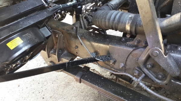 รถบรรทุก 6 ล้อ บรรทุกน้ำ ยี่ห้อ HINO ปีจดทะเบียน 2547 121 แรงม้า