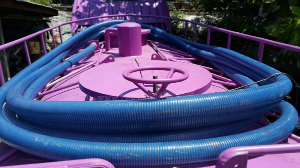 รถบรรทุก 6 ล้อ บรรทุกน้ำ ยี่ห้อ HINO ปีจดทะเบียน 2547 121 แรงม้า