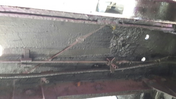 รถบรรทุก 6 ล้อ บรรทุกน้ำ ยี่ห้อ HINO ปีจดทะเบียน 2547 121 แรงม้า