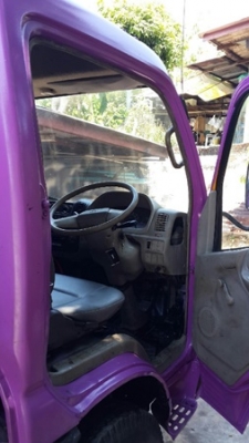 รถบรรทุก 6 ล้อ บรรทุกน้ำ ยี่ห้อ HINO ปีจดทะเบียน 2547 121 แรงม้า