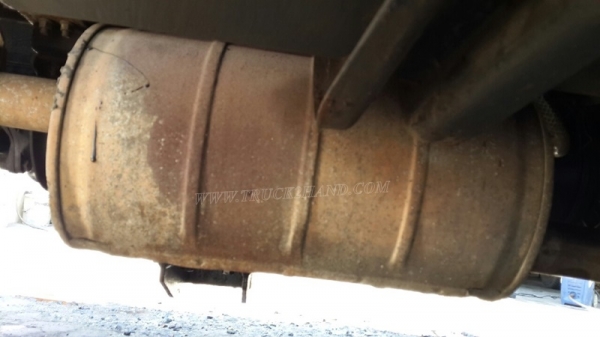 รถบรรทุก 6 ล้อ บรรทุกน้ำ ยี่ห้อ HINO ปีจดทะเบียน 2547 121 แรงม้า