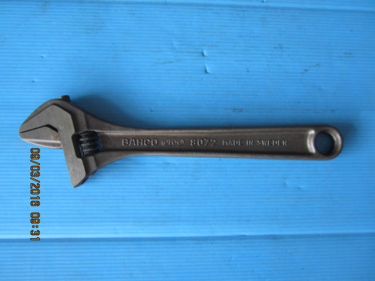 ขายประแจเลื่อน BAHCO ergo8072 10" MADE IN SWEDEN. ขายประแจเลื่อน BAHCO ergo8072 10" MADE IN SWEDEN.