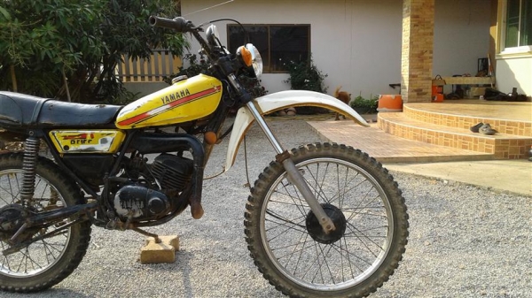 ขาย DT100 ไม่มีเอกสารออกใบซื้อขายเครื่องดีคันสตาร์ทคันเกียร์โครงไม่เชื่อมเหมาะลุยสวนเข้าป่า 7500 บาท