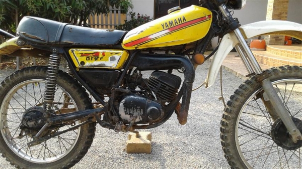 ขาย DT100 ไม่มีเอกสารออกใบซื้อขายเครื่องดีคันสตาร์ทคันเกียร์โครงไม่เชื่อมเหมาะลุยสวนเข้าป่า 7500 บาท