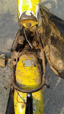 ขาย DT100 ไม่มีเอกสารออกใบซื้อขายเครื่องดีคันสตาร์ทคันเกียร์โครงไม่เชื่อมเหมาะลุยสวนเข้าป่า 7500 บาท