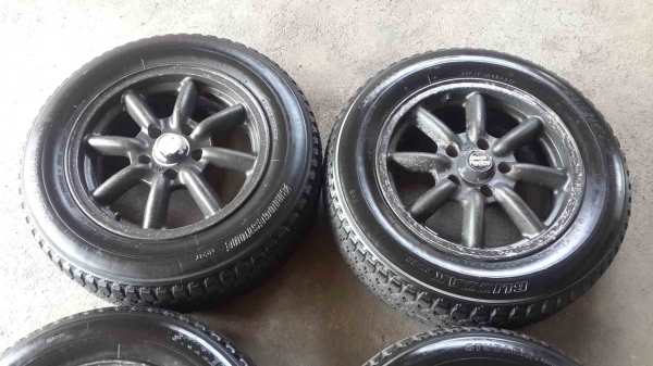 สาวกล้อญี่ปุ่นเเท้ BR ลายกล้วย ขอบ15กว้าง 6 ครึ่ง ทั้ง 4 ลูก 5 รู 114 อ๊อฟ 45 สีเดิม