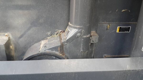 รถเกี่ยวข้าวคูโบต้า DC 60 PLUS  ปี 54