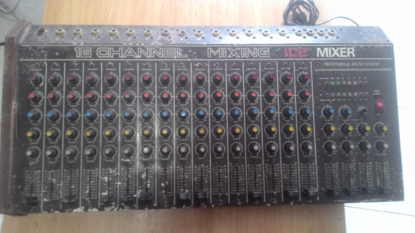 Mixer 16