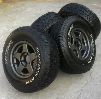 ขายยางAll 265/75/16พร้อมล้อ
