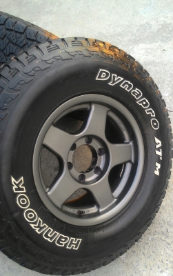 ขายยางAll 265/75/16พร้อมล้อ