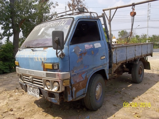 ขายอิซูสุ 85 แรงตามสภาพ มีเล่มทะเบียน   แต่ไม่มีชุดโอน