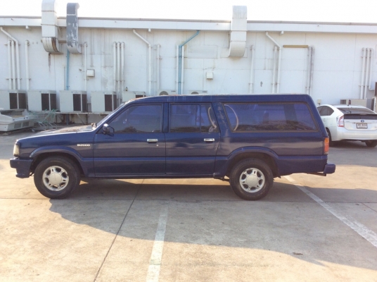 ขายรถกระบะแวน มาสด้า B2000 แวน 5ประตู ปี89 เครื่องเบนซิลเดิมๆ 2.0 เกียร์ธรรมดา ภายในสวยเบาะสวยสะอาด แอร์หน้า-หลังพร้อม ตัวถังเดิมๆจอดตากแดดสีร่อนแต่ไม่ผุ แชสซีสวยทั้งเส้น แม็กขอบ 15" ยางดี รถขับดีมากๆๆใช้ส่งของได้เลยครับ ประหยัดน้ำมันมาก ภาษีปี59ไม่ข