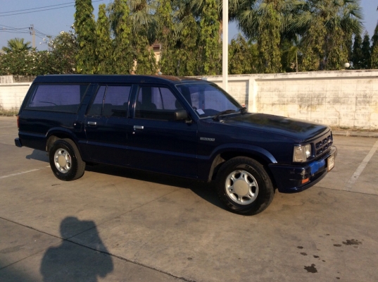 ขายรถกระบะแวน มาสด้า B2000 แวน 5ประตู ปี89 เครื่องเบนซิลเดิมๆ 2.0 เกียร์ธรรมดา ภายในสวยเบาะสวยสะอาด แอร์หน้า-หลังพร้อม ตัวถังเดิมๆจอดตากแดดสีร่อนแต่ไม่ผุ แชสซีสวยทั้งเส้น แม็กขอบ 15" ยางดี รถขับดีมากๆๆใช้ส่งของได้เลยครับ ประหยัดน้ำมันมาก ภาษีปี59ไม่ข