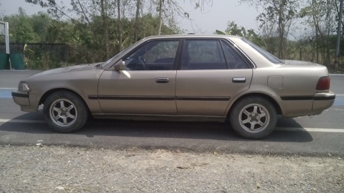 Toyota CORONA ถูกกว่ามอเตอร์ไซต์ ไปได้กันทั้งบ้าน เครื่องดีวิ่งทั่วไทยสบาย Toyota CORONA ถูกกว่ามอเตอร์ไซต์ ไปได้กันทั้งบ้าน เครื่องดีวิ่งทั่วไทยสบาย