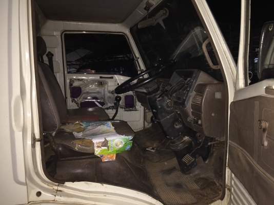 Hino fb113 fหน้าหลัง ยาว5.5 เล่มพร้อมโอน Hino fb113 fหน้าหลัง ยาว5.5 เล่มพร้อมโอน