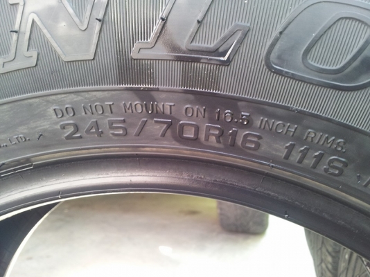 ขายยาง DUNLOP Grandtrek 245 70 16 ปี 13 ขายยาง DUNLOP Grandtrek 245 70 16 ปี 13