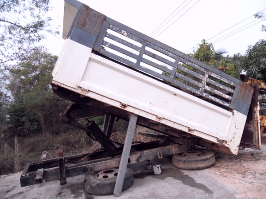 ขายดั้ม5คิว ยิงหน้ากระบอกดั้ม8ตัน สภาพสวยอุปกรครบ